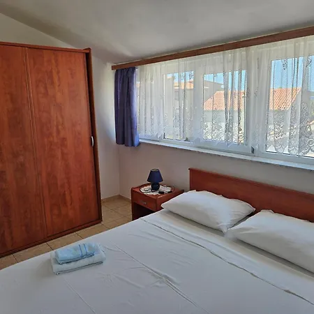 公寓 Natalie Seaview 扎博里克