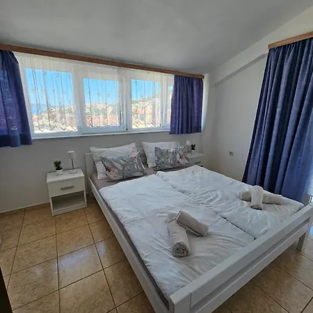 Natalie Seaview דירה *