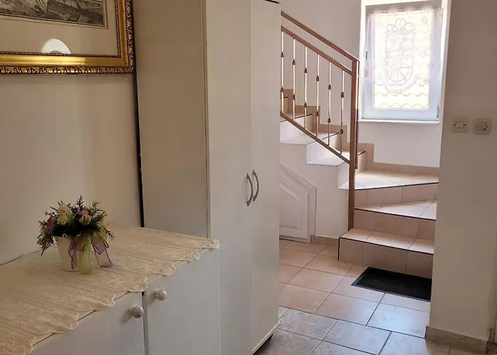 公寓 Natalie Seaview 扎博里克